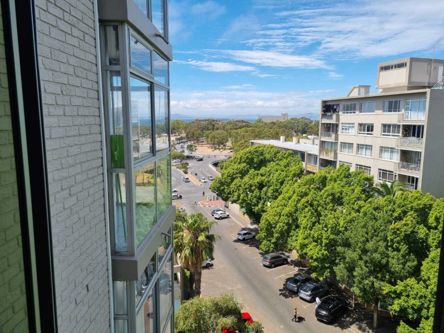 To Let 0 Bedroom Property for Rent in Green Point Western Cape